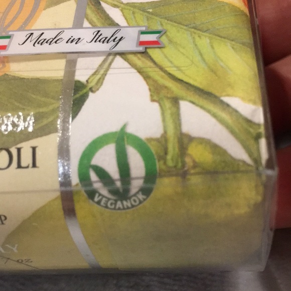 Citrus Scented Hand Soap Made in Italy by La Florentina Set of Two 7oz Bars NWT - Picture 4 of 16